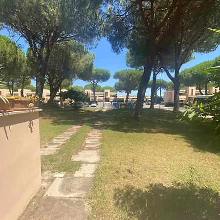 La Casina Al Mare 公寓 *
